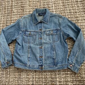 Vintage 90s Trucker Jacket Bill Blass Jeanswear Denim Size M 100% Cotton